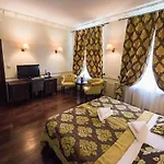Holland House Old Town Apartahotel Gdansk