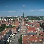 Holland House Old Town