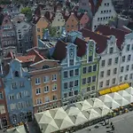 Holland House Old Town