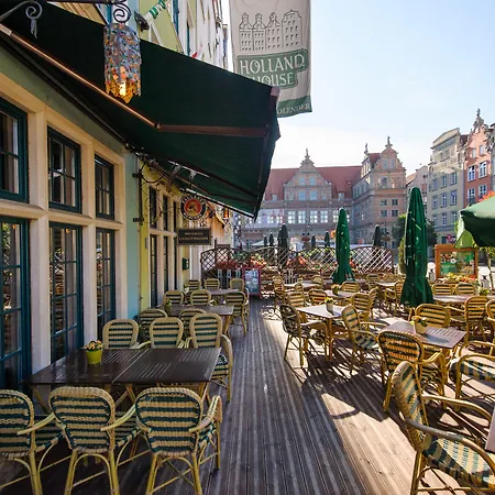 Holland House Old Town Aparthotel Gdansk
