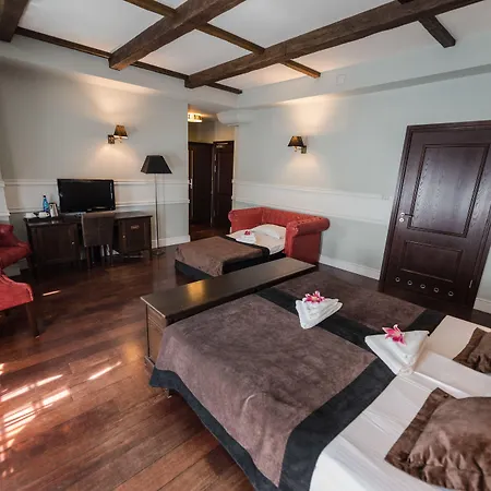 Holland House Old Town 4* Gdańsk