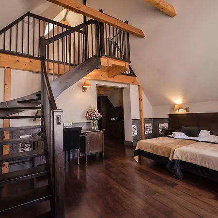 Holland House Old Town