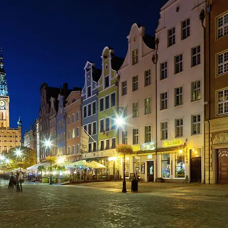 Holland House Old Town 4* Gdańsk