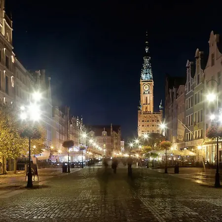 Holland House Old Town 4* Gdansk