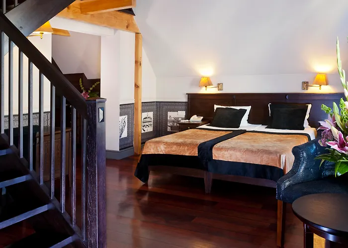 Holland House Old Town 4* Gdańsk