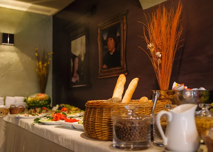 Aparthotel Holland House Old Town 4*