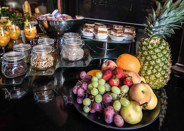 Holland House Old Town Lägenhetshotell