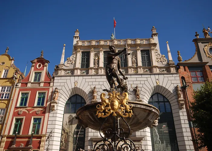 公寓式酒店 Holland House Old Town 4*