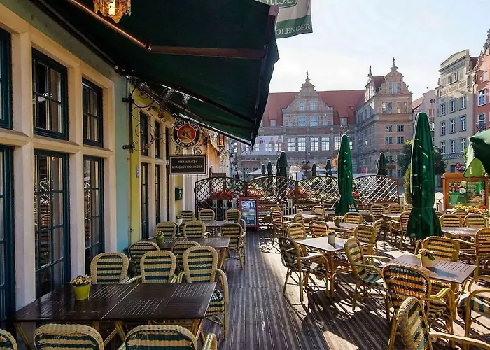 Aparthotel Holland House Old Town 4*