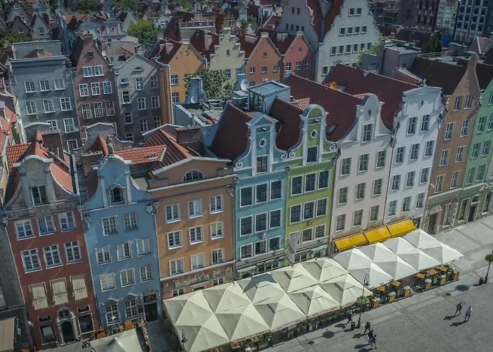 Holland House Old Town