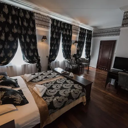 Holland House Old Town 4* Gdansk