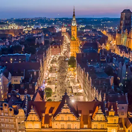 Aparthotel Holland House Old Town 4*