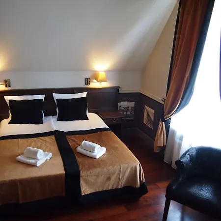 Holland House Old Town 4* Gdansk