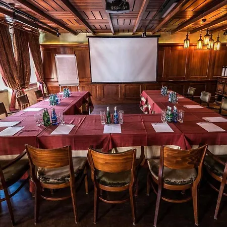 Holland House Old Town